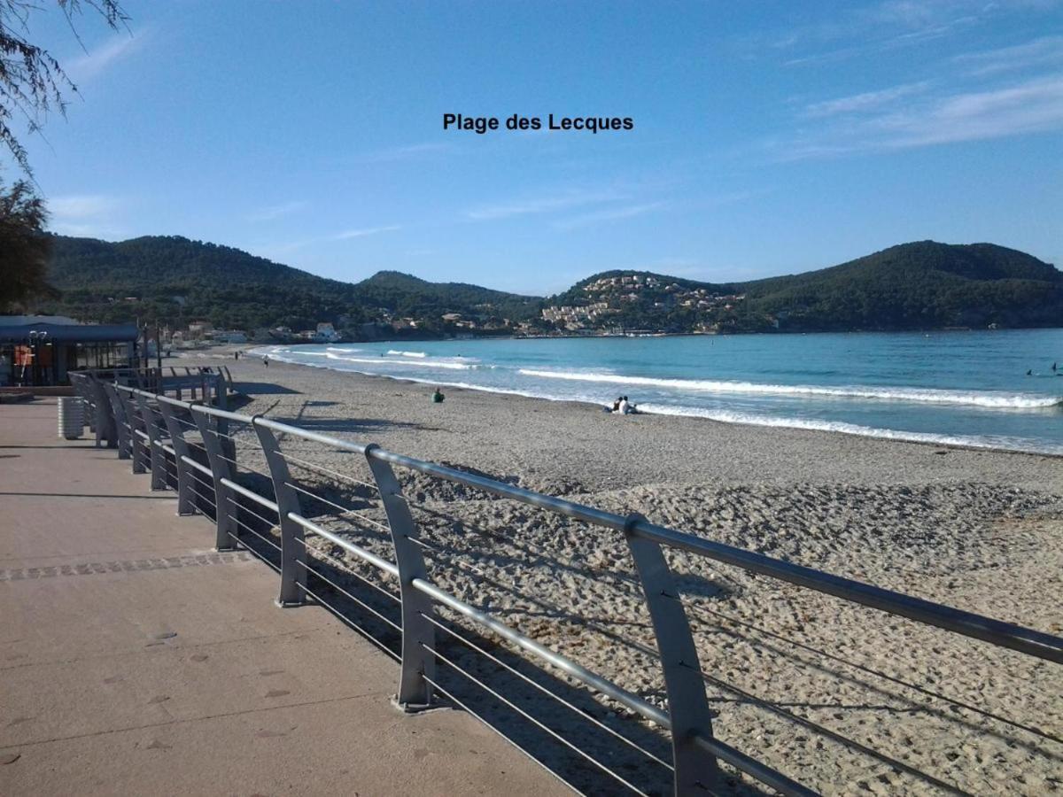 Rez-De-Villa Proche De La Mer - Villa Temana Saint-Cyr-sur-Mer Bagian luar foto