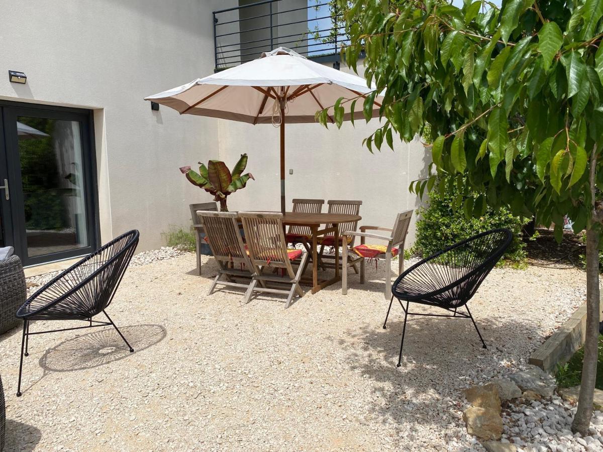 Rez-De-Villa Proche De La Mer - Villa Temana Saint-Cyr-sur-Mer Bagian luar foto